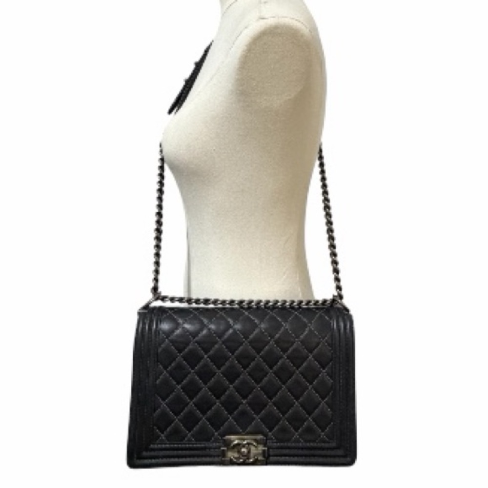 Chanel Boy Bag Dark Gray Contrast Stitch Quilted Leather Ruthenium HW Old Medium - Picture 15 of 16